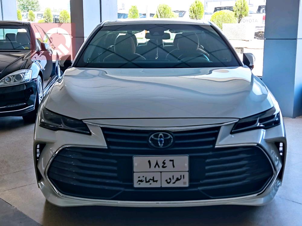 تويوتا أفالون
